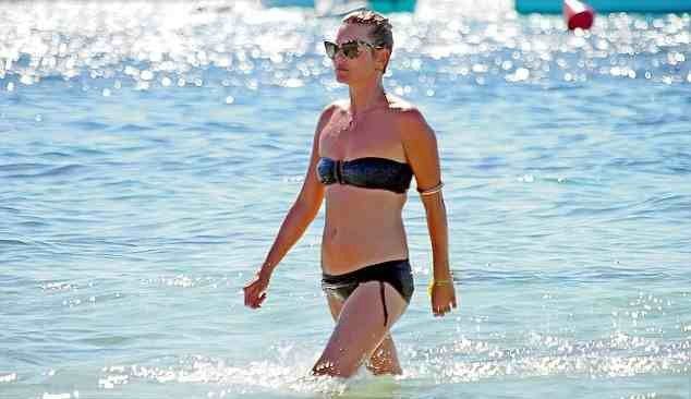 Τα πρώτα σημάδια στο σώμα της Kate Moss που μαρτυρούν την ηλικία της