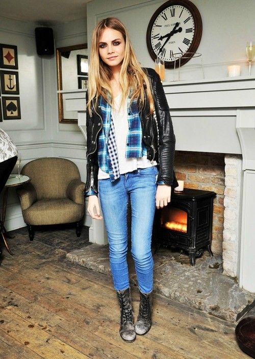 H Cara Delevigne έγινε 21! Κλεφτές ματιές στα καλύτερα outfits της