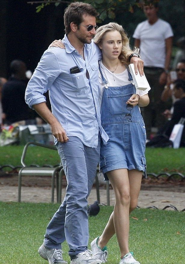 Ένα ρομαντικό ραντεβού στο Παρίσι για τον Bradley Cooper και το κορίτσι του