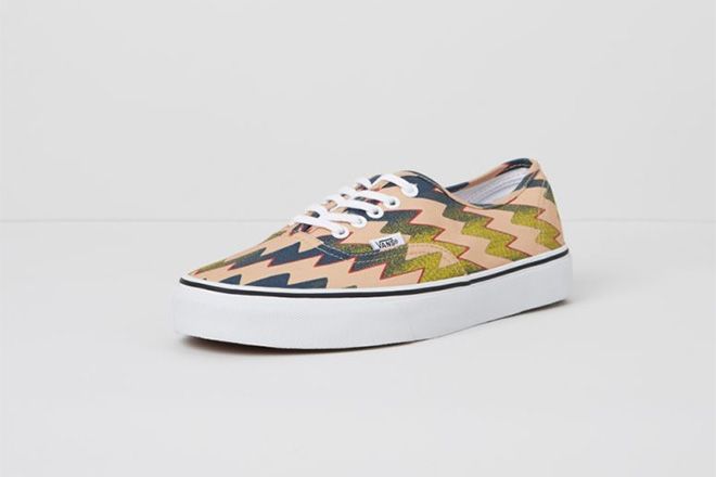 Η Kenzo συνεργάζεται με τη Vans δημιουργώντας μία νέα φθινοπωρινή συλλογή!