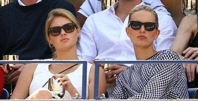 H Kate Upton καταβροχθίζει σάντουιτς μπροστά στον φακό και δεν ντρέπεται (και καλά κάνει)