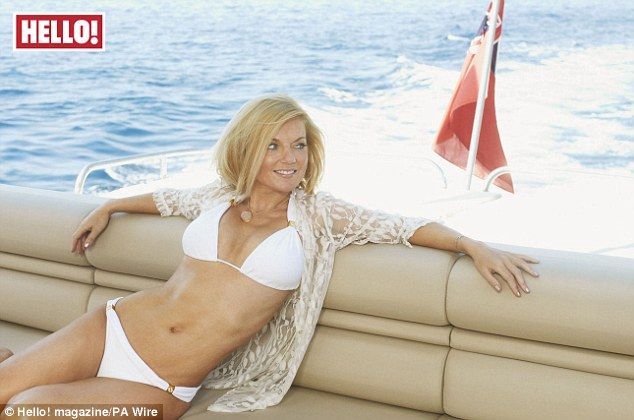 Δείτε πώς πραγματικά είναι η κοιλιά της Geri Halliwell χωρίς ρετούς (φωτός)
