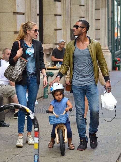 Miranda & Doutzen: δυο κομψές μαμάδες εν δράσει