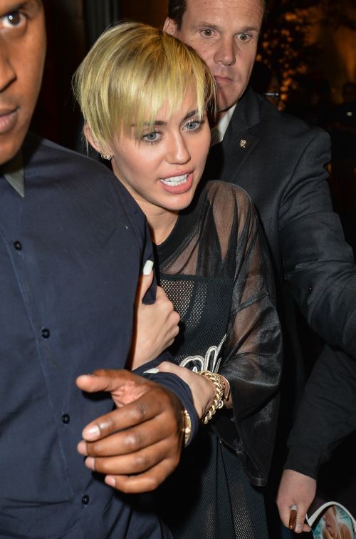 Ποιος είναι ο νέος αγαπημένος της Miley Cyrus;
