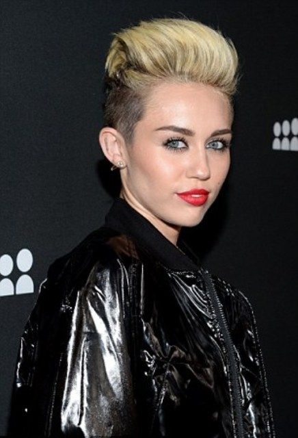Δείτε πώς ήταν η Miley Cyrus πριν την Hannah Montana