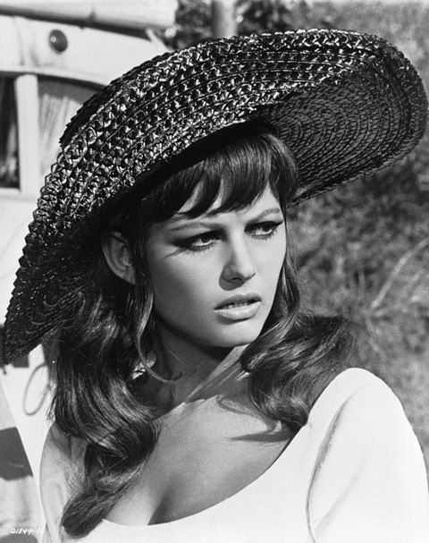 Claudia Cardinale: Πώς είναι σήμερα η πρώην πιο sexy Ιταλίδα;