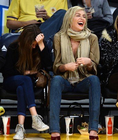 Μήπως σου ξέφυγε κάτι; Ποια superstar είχε αυτό το... ατυχηματάκι;