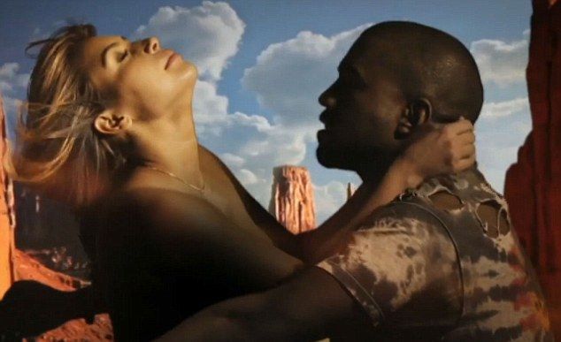 Είναι αυτό το αληθινό σώμα της Kim Kardashian;