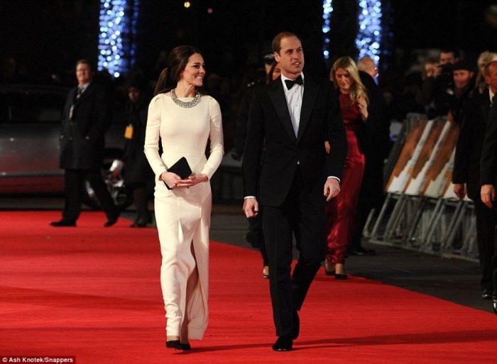Η Kate Middleton με το ίδιο φόρεμα, πέρυσι και… φέτος!