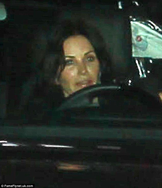 Courteney Cox, το cougar girl: Δείτε τον κατά 12 χρόνια νεότερο και… διάσημο σύντροφό της!