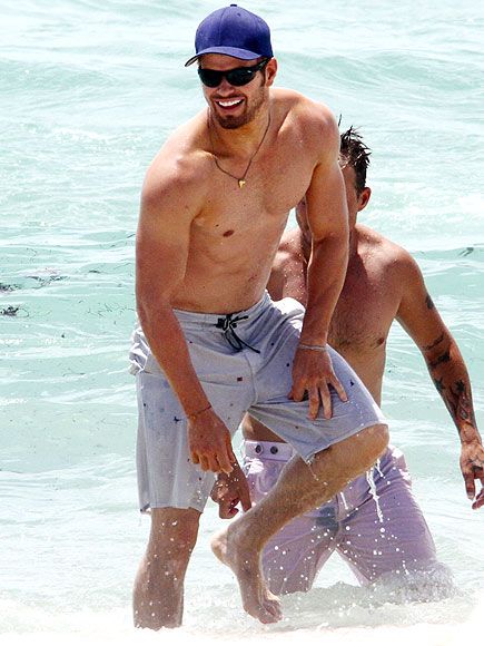 Shirtless men: Τα πιο sexy κορμιά του 2013