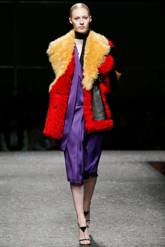 Prada Fall 2014: Μία διαφορετική οπτική πάνω στο lady chic #MFW