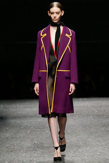 Prada Fall 2014: Μία διαφορετική οπτική πάνω στο lady chic #MFW