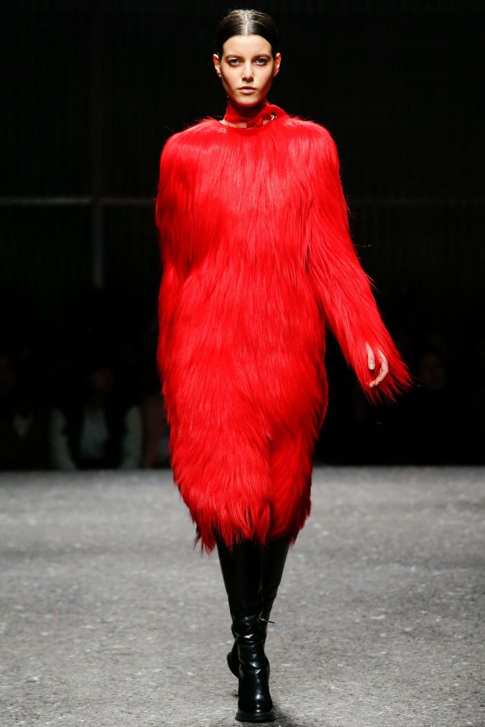 Prada Fall 2014: Μία διαφορετική οπτική πάνω στο lady chic #MFW