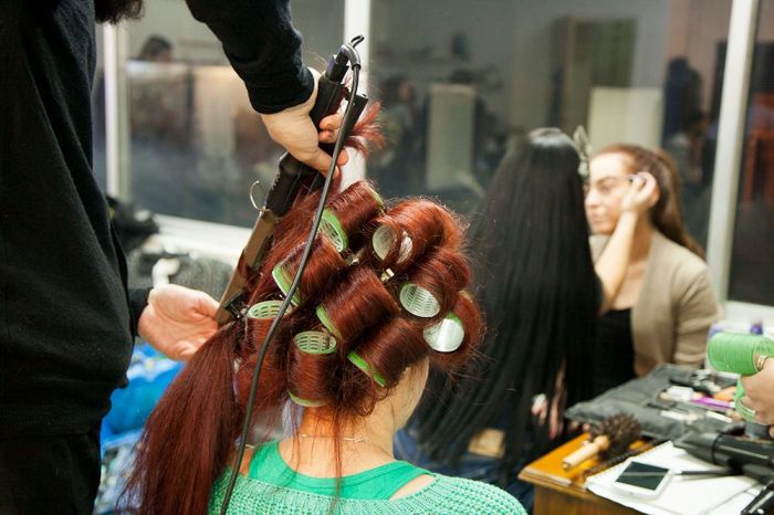 Backstage στην μεταμόρφωση της Σοφίας με την Olia της Garnier!