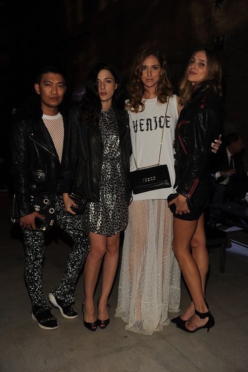Diesel: ένα από τα μεγαλύτερα fashion show στήθηκε στη Βενετία
