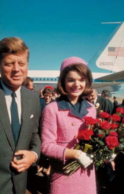Jackie Kennedy Onassis: Μαθήματα στυλ από το απόλυτο fashion icon