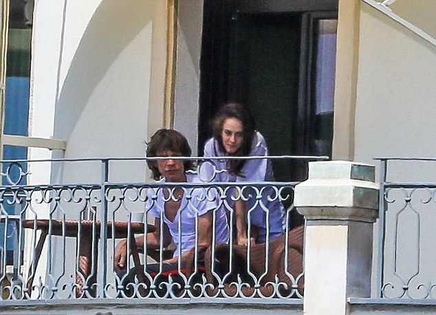 H νέα σύντροφος του Mick Jagger. Τα πικρόχολα σχόλια της αδελφής της L Wren Scott