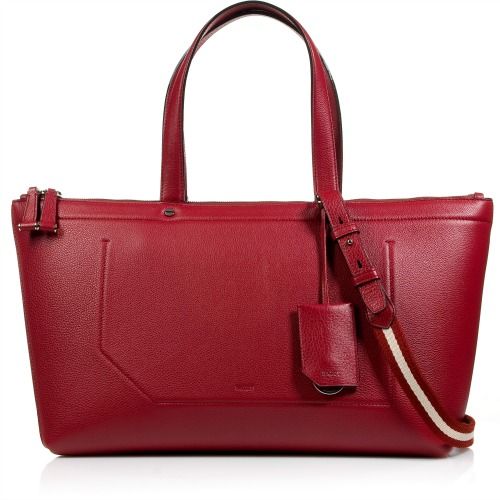 Οι νέες τσάντες Bally γίνονται η στυλιστική μας εμμονή για φέτος το φθινόπωρο