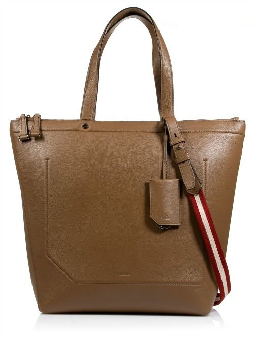 Οι νέες τσάντες Bally γίνονται η στυλιστική μας εμμονή για φέτος το φθινόπωρο