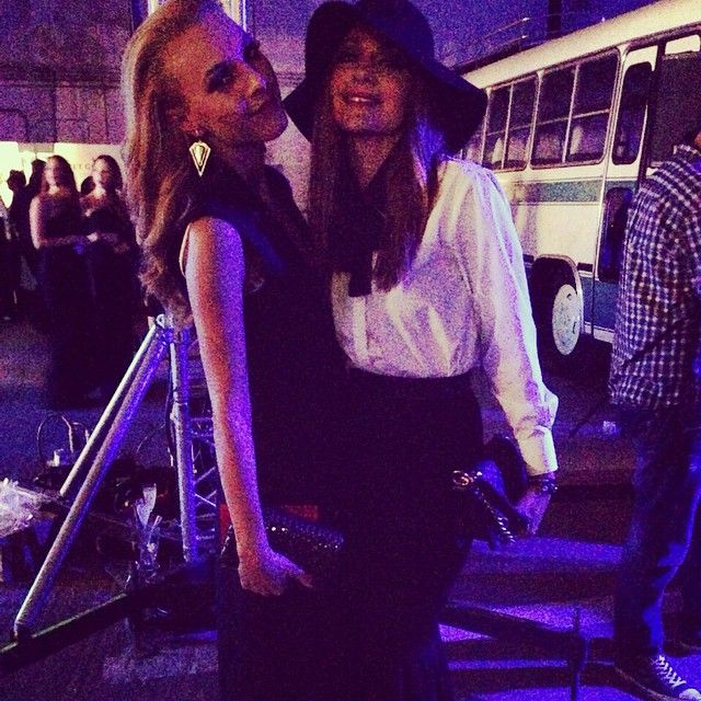 Το παριζιάνικο look της Δέσποινας Βανδή στο show των MI-RO και πώς θα το αντιγράψεις!
