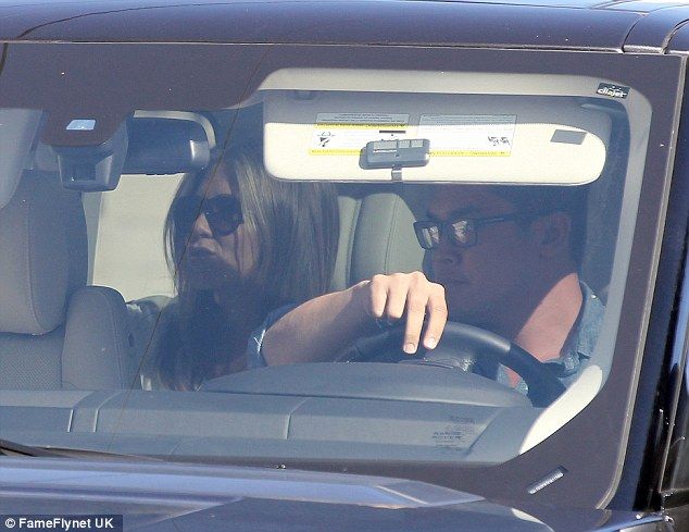Χώρισε η Jennifer Aniston; Οι φωτογραφίες που άναψαν φωτιές!