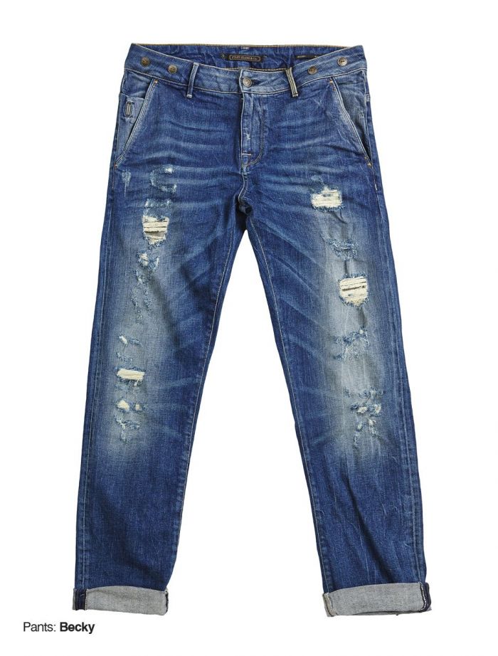 5+1 boyfriend jeans που θα αντικαταστήσουν τα skinny παντελόνια σου!