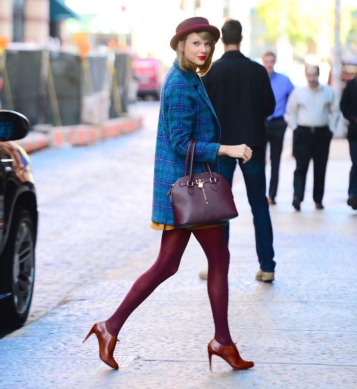 Η αγαπημένη τσάντα της Taylor Swift, κοστίζει μόνο 50 δολάρια!