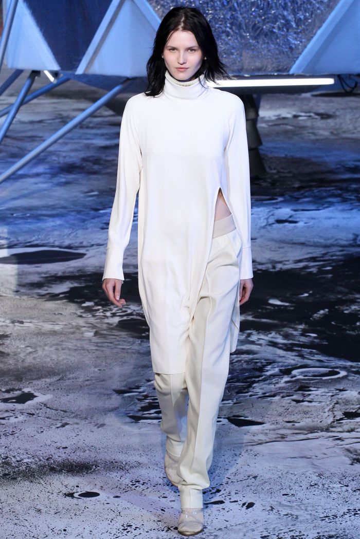 #PFW: Τα H&M προσγειώθηκαν στο φεγγάρι! (+βίντεο)