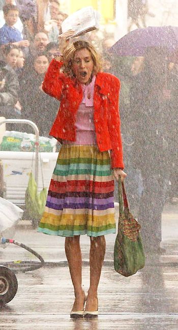 TV Flashback: Τα 20 καλύτερα looks της Carrie Bradshaw