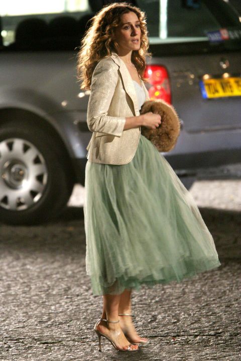TV Flashback: Τα 20 καλύτερα looks της Carrie Bradshaw