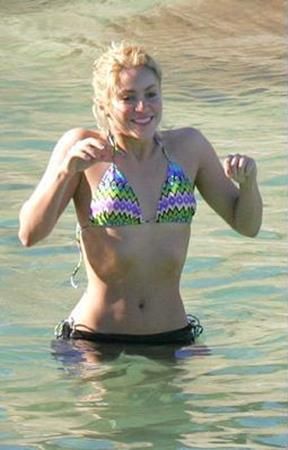 Celebrity Style: Βρήκαμε τα αγαπημένα μαγιό των stars!