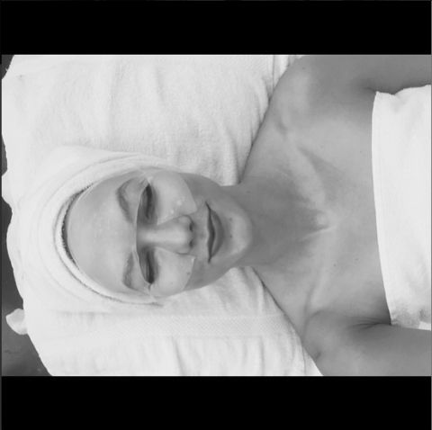 Stars που δε φοβούνται να «αποκαλύψουν» τη beauty ρουτίνα τους!