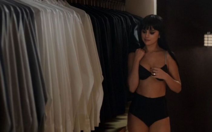 Η Selena Gomez έχει τον πιο καυτό συμπρωταγωνιστή ever στο νέο της video clip