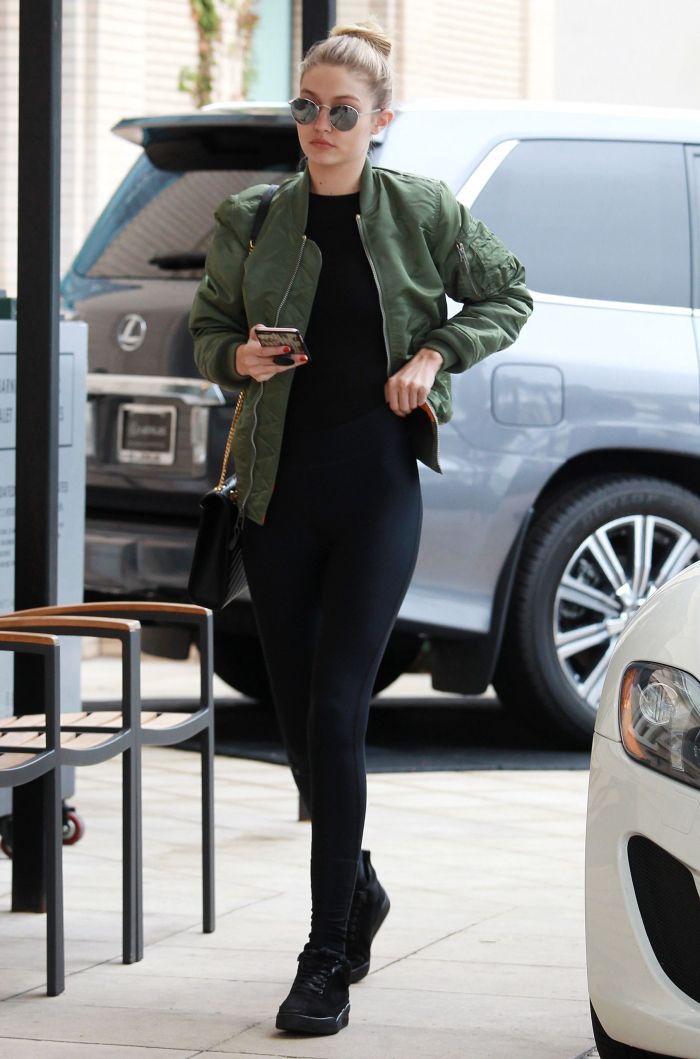 10+1 άψογα looks της Gigi Hadid που πρέπει οπωσδήποτε να αντιγράψεις