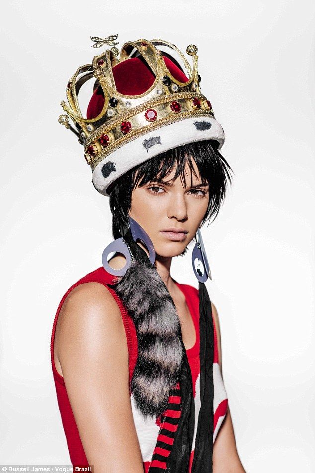 Η Kendall Jenner στην πιο ιδιαίτερη φωτογράφισή της