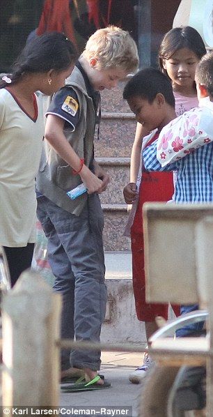 Oι κόρες της Angelina Jolie στις πιο συγκινητικές φωτογραφίες της ημέρας