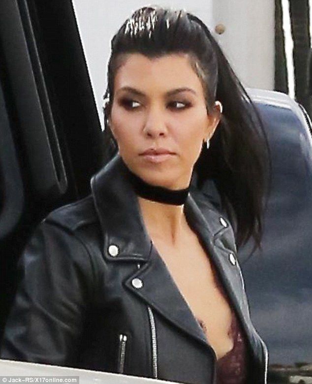 Kourtney Kardashian: Με την τελευταία της εμφάνιση ανακηρύχθηκε η πιο σέξι της οικογένειας