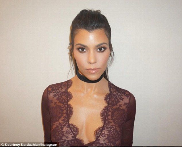 Kourtney Kardashian: Με την τελευταία της εμφάνιση ανακηρύχθηκε η πιο σέξι της οικογένειας