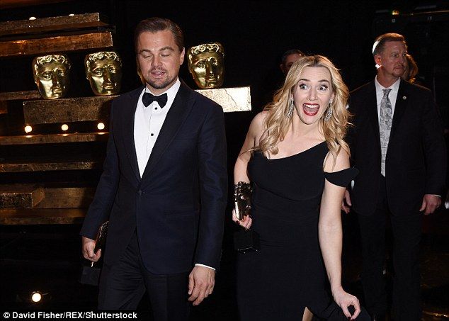 Μα τι έρωτας: Το «φρέσκο» ζευγάρι του Hollywood σε τρυφερά τετ α τετ