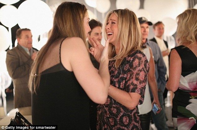 Υποκλινόμαστε: Η Jennifer Aniston αποδεικνύει πως δεν είναι μία απλή σταρ