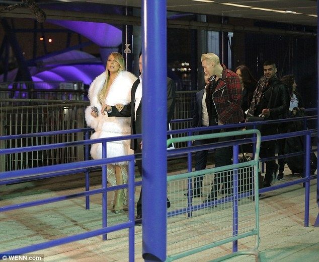 Η Mariah Carey «τρελάθηκε»: Αυτή η εμφάνιση είναι για πολλά γέλια