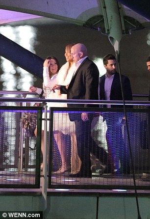 Η Mariah Carey «τρελάθηκε»: Αυτή η εμφάνιση είναι για πολλά γέλια