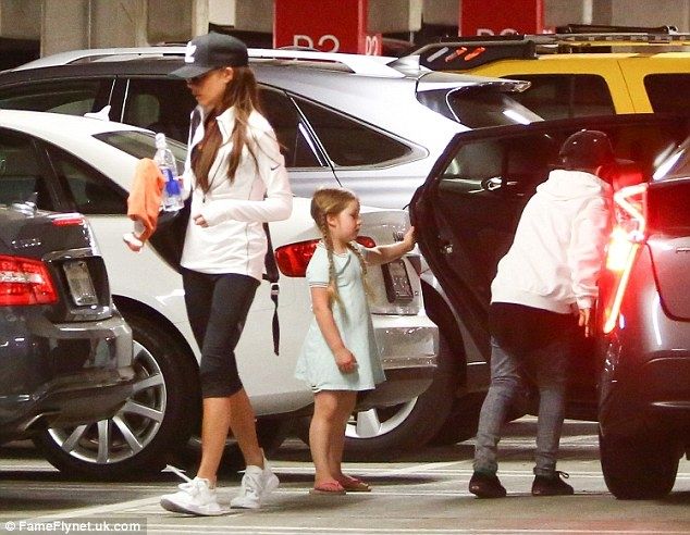 Η Harper Beckham πάει και στο... γυμναστήριο. Θες να τη δεις;