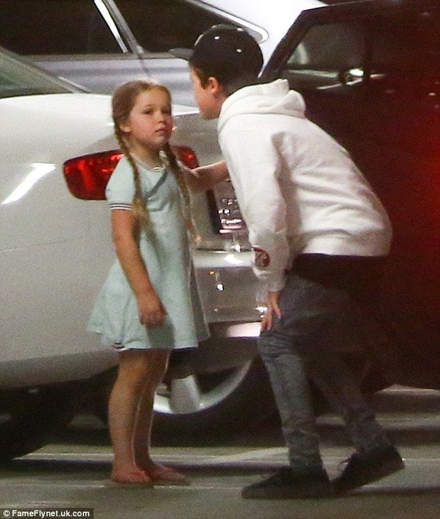 Η Harper Beckham πάει και στο... γυμναστήριο. Θες να τη δεις;
