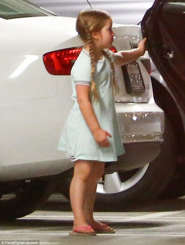 Η Harper Beckham πάει και στο... γυμναστήριο. Θες να τη δεις;