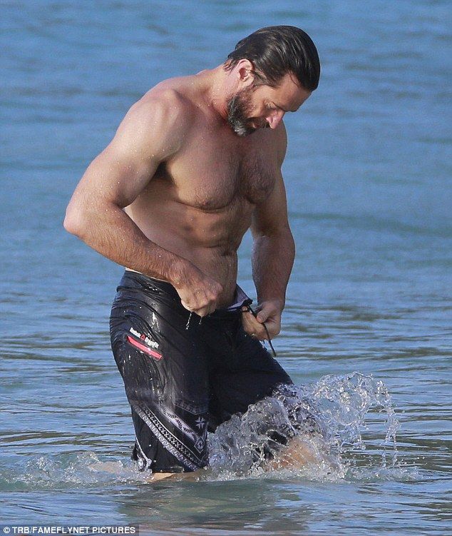 Είναι αυτό το απόλυτο ζευγάρι; Ο σέξι star μαζί με την αρκετά μεγαλύτερη σύζυγό του