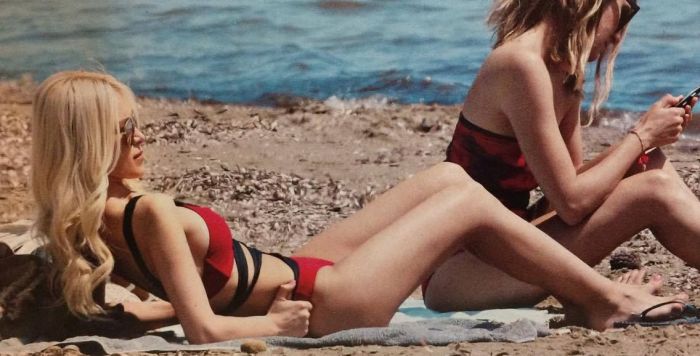 H πρώτη εξόρμηση της Κατερίνας Καινούργιου στην παραλία: Δείτε το απίστευτο κορμί της!