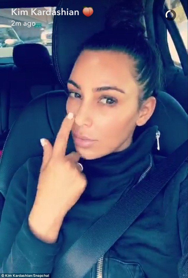Wow! Είδαμε την Kim Kardashian χωρίς μακιγιάζ και είναι πραγματικά πολύ όμορφη