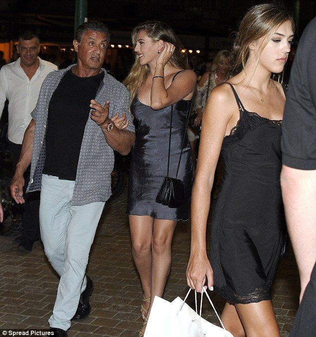 Περήφανος μπαμπάς! Ο Sylvester Stallone γιόρτασε τα γενέθλια του με την κόρη του Sophia